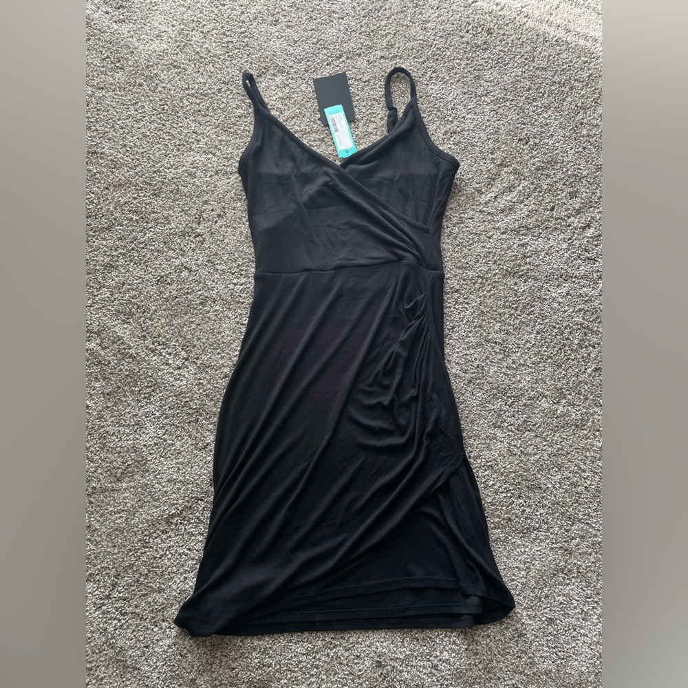 LBD 🖤 - Picture 5 of 5